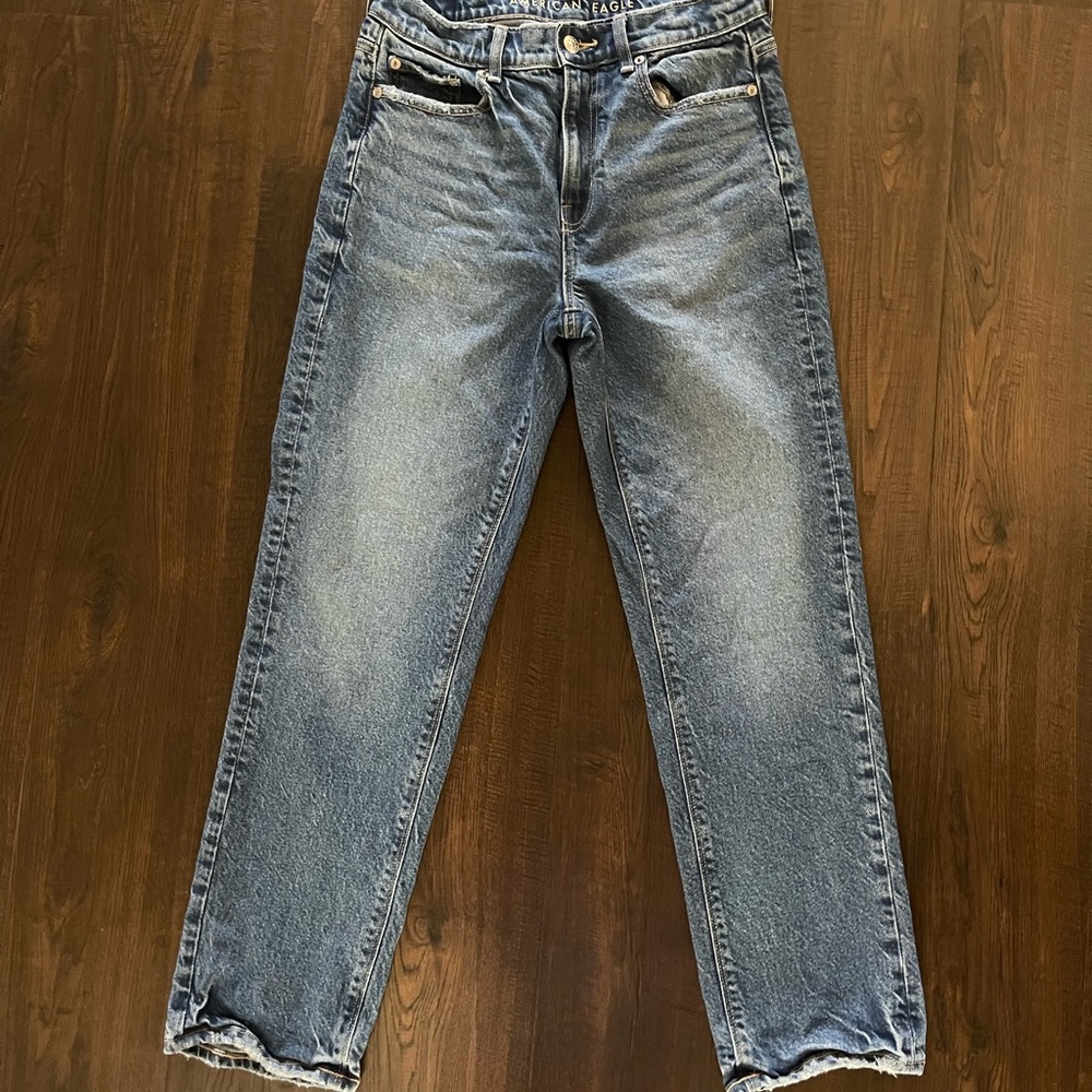 Women’s blue jeans
